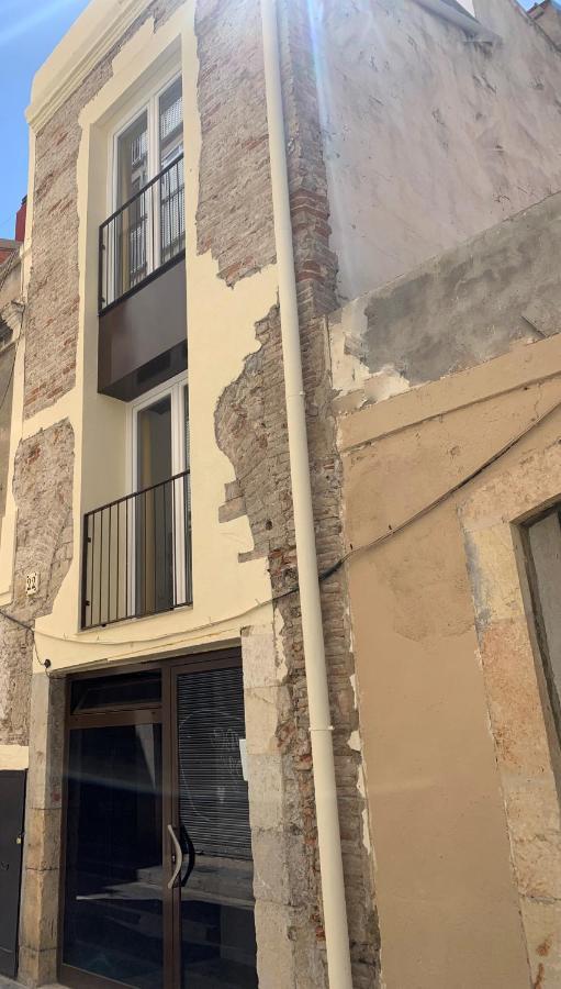Stone Wall Apartment En Barri Port Maritim ตาร์ราโกนา ภายนอก รูปภาพ